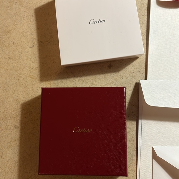 Cartier Envelopes ,Boxes,Bag .. - Picture 3 of 5